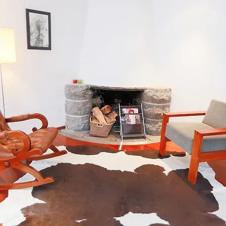 Villa Portuguese Living Central Cascais